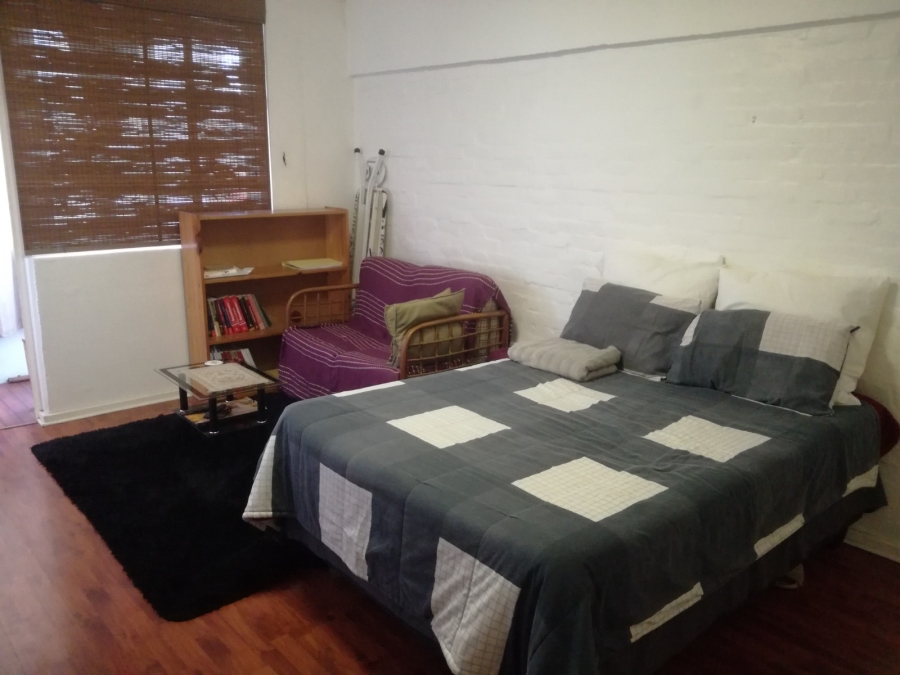 To Let 1 Bedroom Property for Rent in Humewood Eastern Cape
